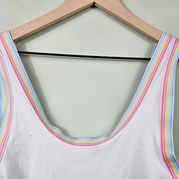 Torrid Foxy Scoop Neck Ribbed Ringer Bodysuit – White M/L - Picture 2 of 9